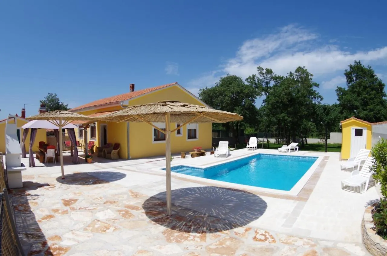 Villa House Oliva, Sveti Kirin Svetvinčenat