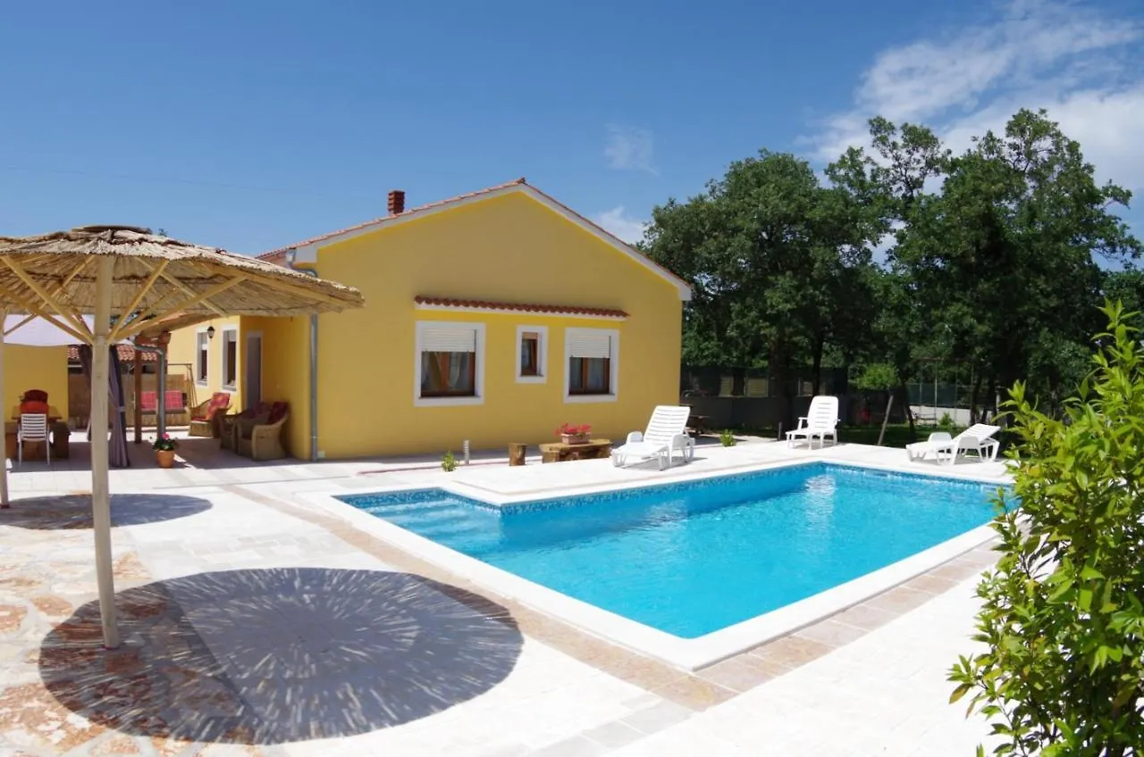 House Oliva, Sveti Kirin Villa Svetvincenat