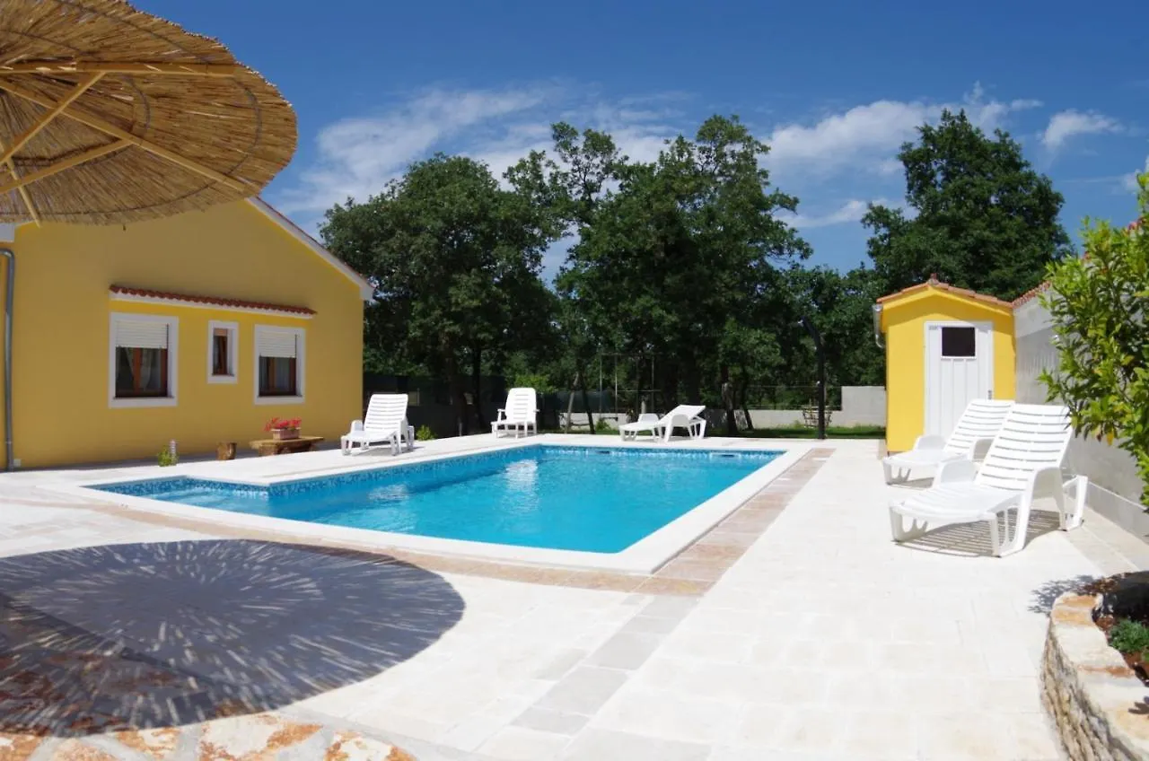 Semesterbostad House Oliva, Sveti Kirin Villa Svetvinčenat